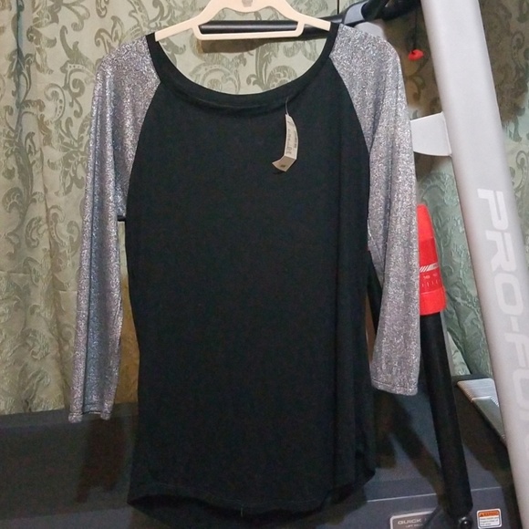 American Eagle outfitters top - Picture 1 of 4